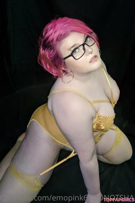 Emopink69 nude leaked OnlyFans photo #62
