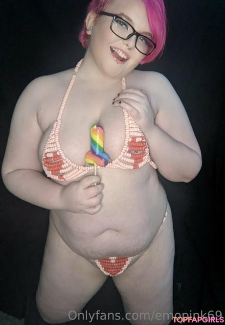 Emopink69 nude leaked OnlyFans photo #80