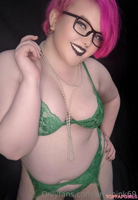 Emopink69 nude leaked OnlyFans photo #84