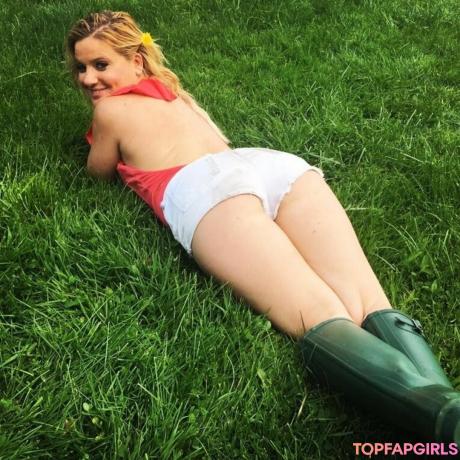 Charlotte nude leaked OnlyFans photo #5