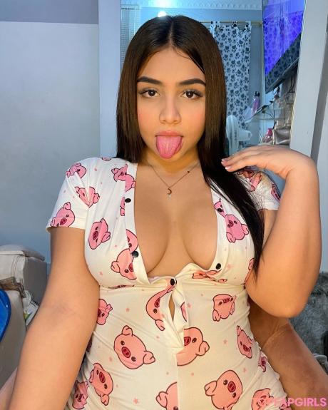Daniela nude leaked OnlyFans photo #6
