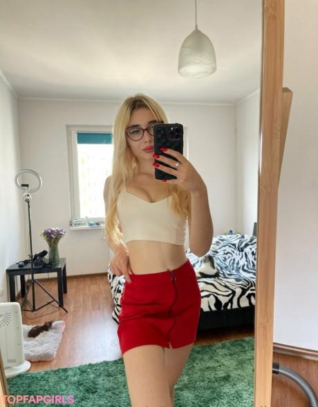 Amily_foxx nude leaked OnlyFans photo #10
