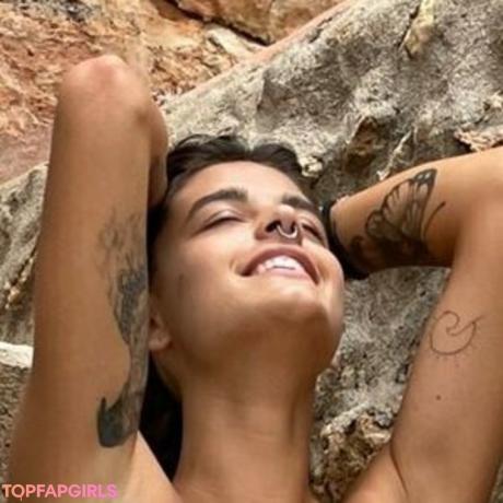 Lunaventura nude leaked OnlyFans photo #101