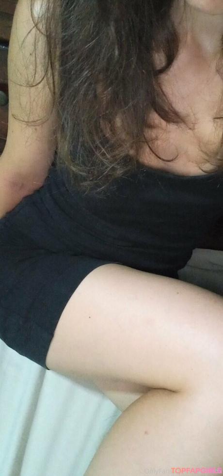 Luisamadx nude leaked OnlyFans photo #28