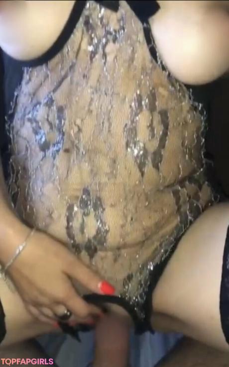 Luisamadx nude leaked OnlyFans photo #7