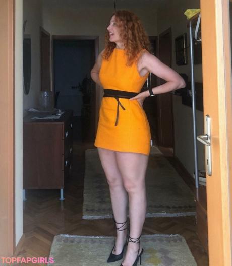 Mrs. nude leaked OnlyFans photo #23
