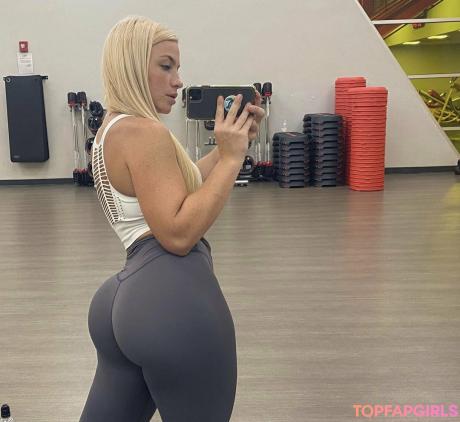 Therosaliaxo nude leaked OnlyFans photo #32