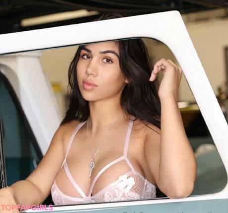 Therosaliaxo nude leaked OnlyFans photo #96
