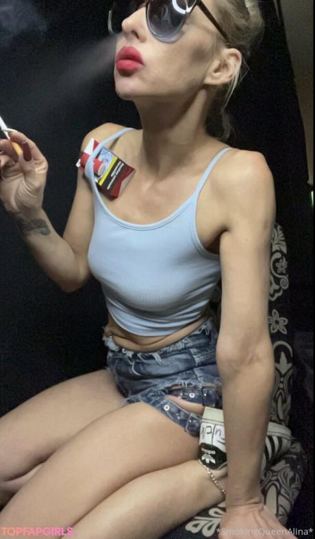 Smokingqueenalina nude leaked OnlyFans photo #81