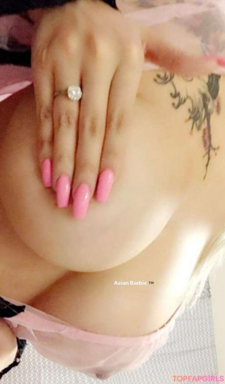 Missasianbarbie69 nude leaked OnlyFans photo #87