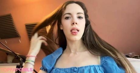 Rapunzel nude leaked OnlyFans photo #20