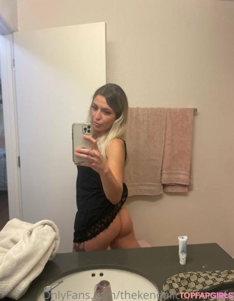 Shaymiamiii nude leaked OnlyFans photo #4