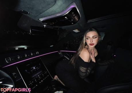 Carla nude leaked OnlyFans photo #5