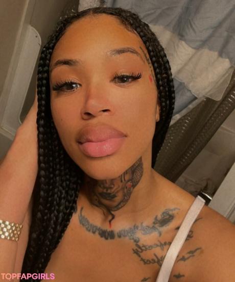 Cynthia nude leaked OnlyFans photo #14