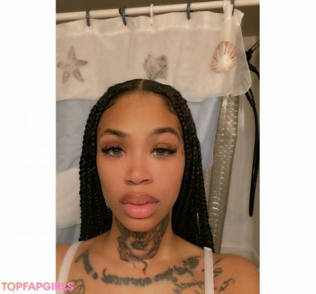 Cynthia nude leaked OnlyFans photo #4