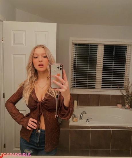 Emma nude leaked OnlyFans photo #27