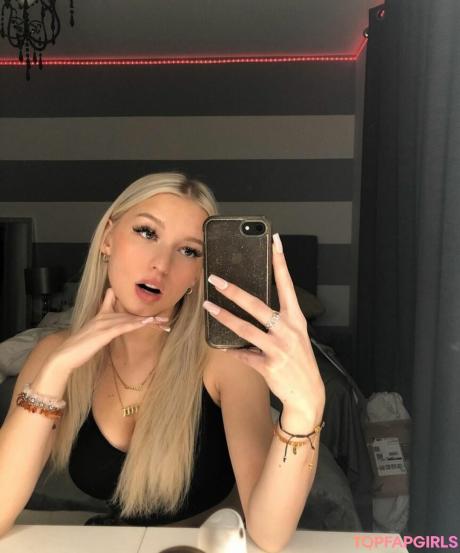 Emma nude leaked OnlyFans photo #8