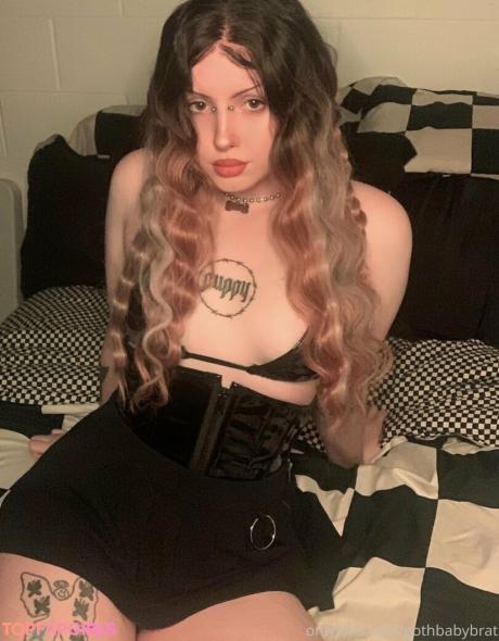 Gothbabybrat nude leaked OnlyFans photo #1