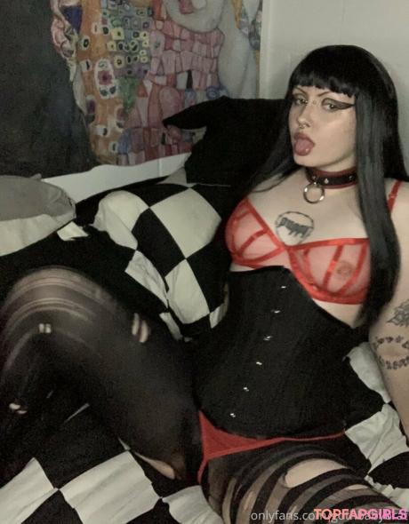 Gothbabybrat nude leaked OnlyFans photo #69