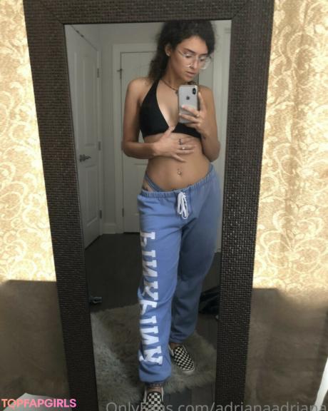Adriana nude leaked OnlyFans photo #4