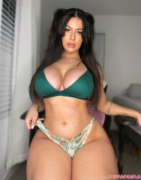 Officialzoerenea nude leaked OnlyFans photo #141