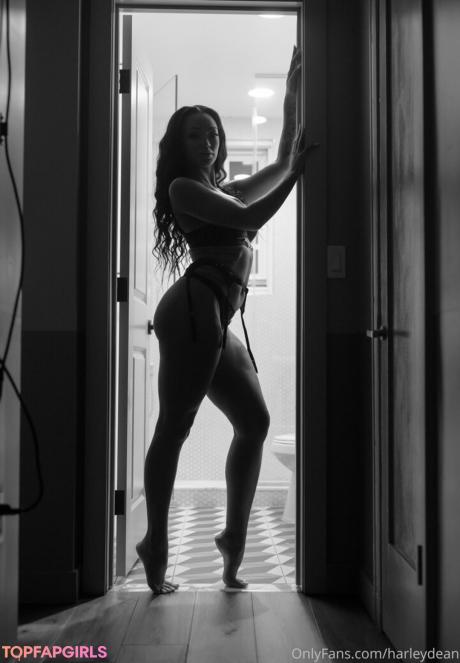 Harleydean nude leaked OnlyFans photo #49