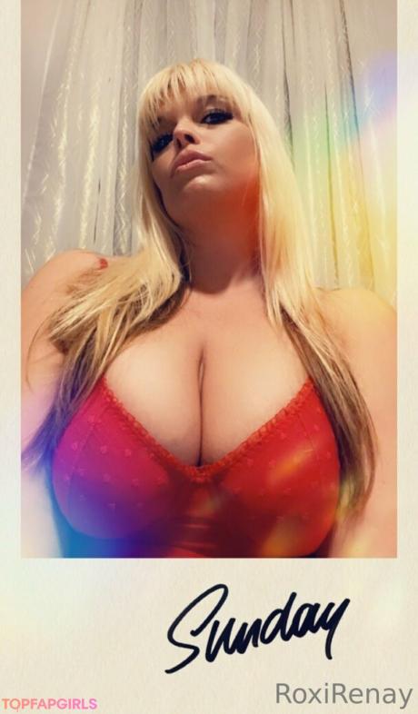 Roxirenay nude leaked OnlyFans photo #2