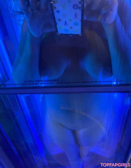 Roxirenay nude leaked OnlyFans photo #41