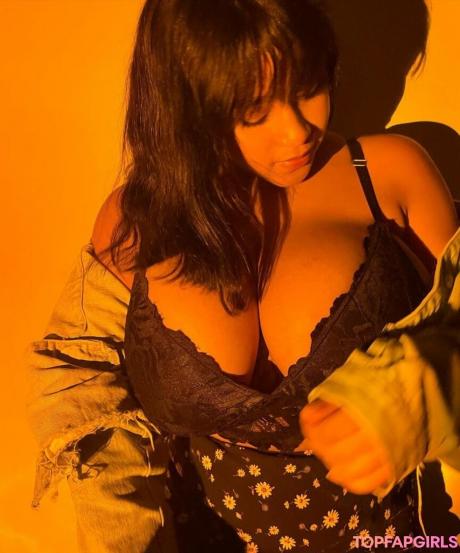 Dayanis nude leaked OnlyFans photo #43