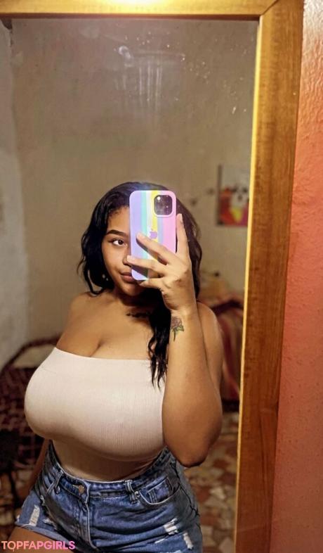 Dayanis nude leaked OnlyFans photo #61