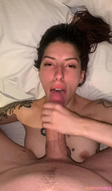 Daiana nude leaked OnlyFans photo #20