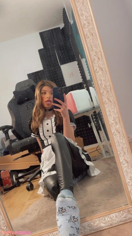 Fr3ddii nude leaked OnlyFans photo #2