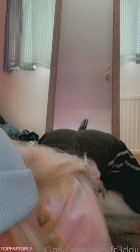 Fr3ddii nude leaked OnlyFans photo #7