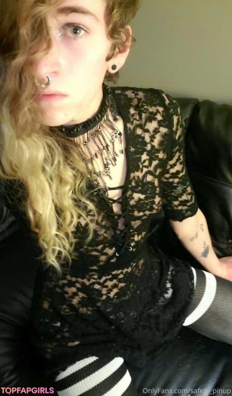 Safety nude leaked OnlyFans photo #8