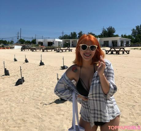 Chen nude leaked OnlyFans photo #16