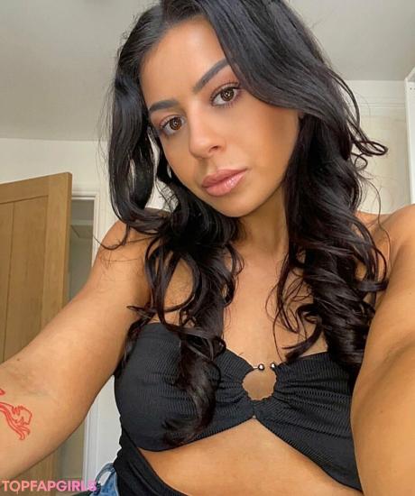Claudia nude leaked OnlyFans photo #11