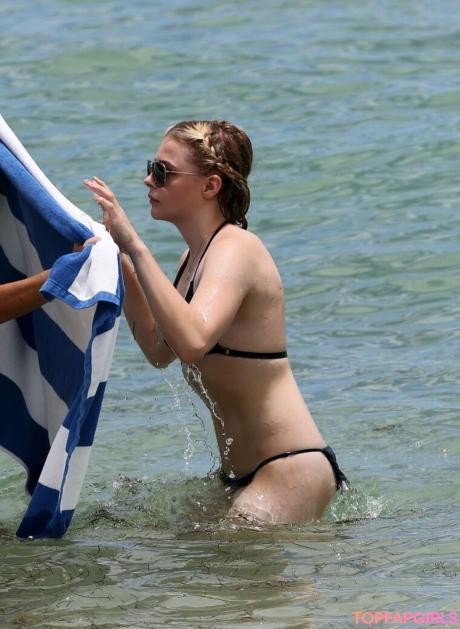 Chloe nude leaked OnlyFans photo #240