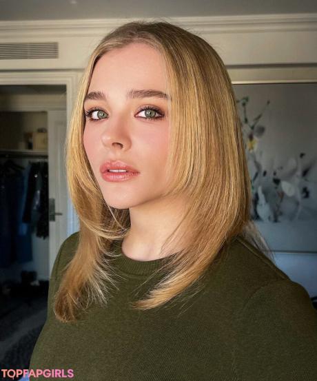 Chloe nude leaked OnlyFans photo #320
