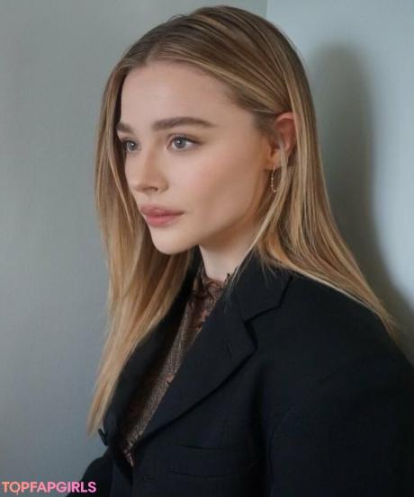 Chloe nude leaked OnlyFans photo #372