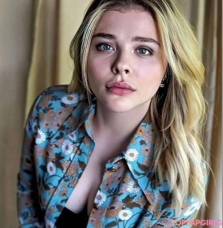 Chloe nude leaked OnlyFans photo #7