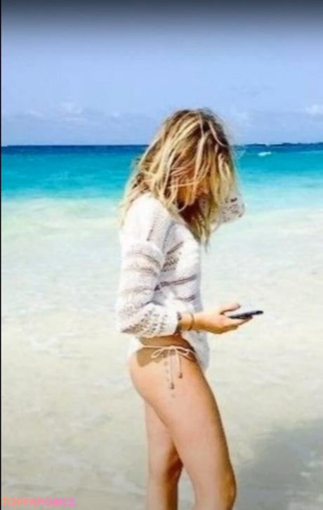 Chloe nude leaked OnlyFans photo #73