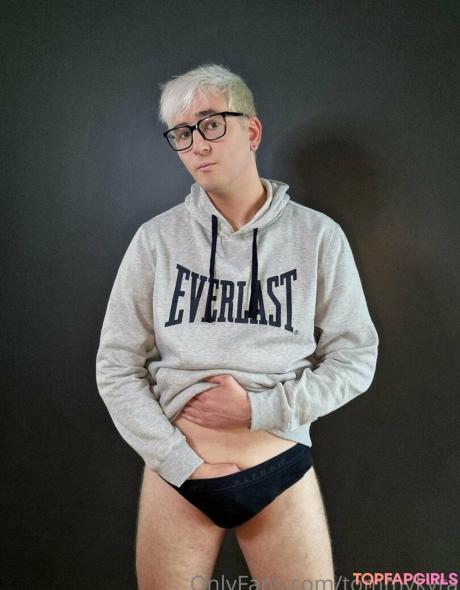 Tommykyra nude leaked OnlyFans photo #4