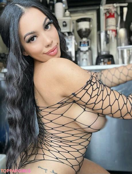 Coffeewlayaa nude leaked OnlyFans photo #2