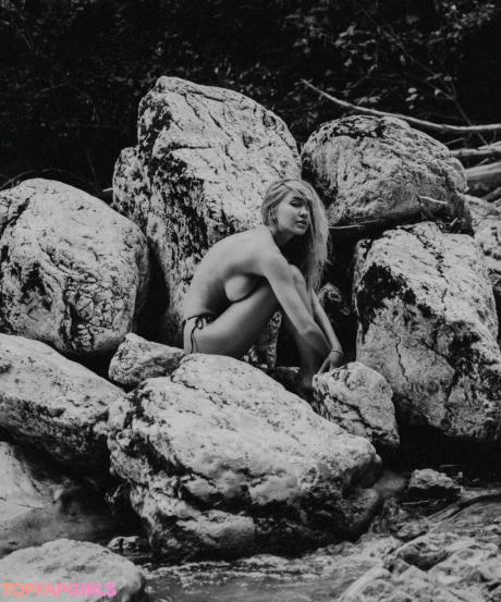 Madam nude leaked OnlyFans photo #14