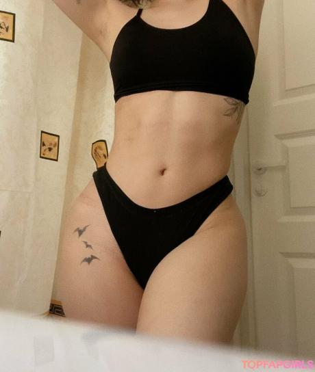 Slowpenguin nude leaked OnlyFans photo #143
