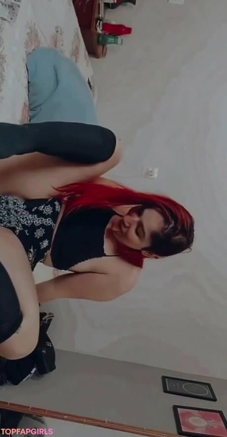 Julia nude leaked OnlyFans photo #22