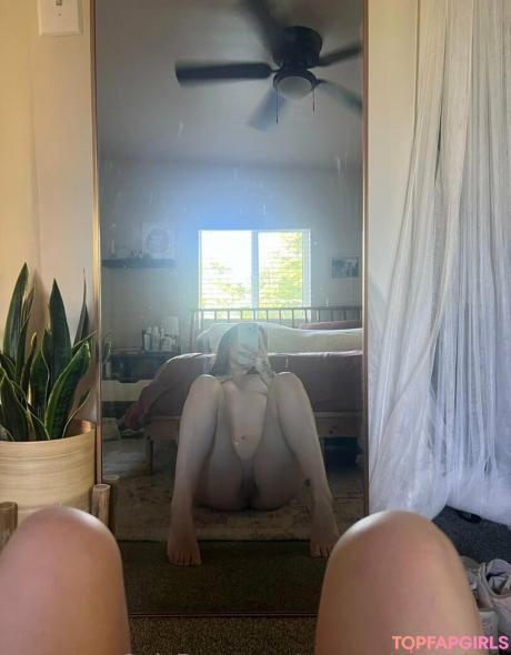 Venuspiscessimp nude leaked OnlyFans photo #67