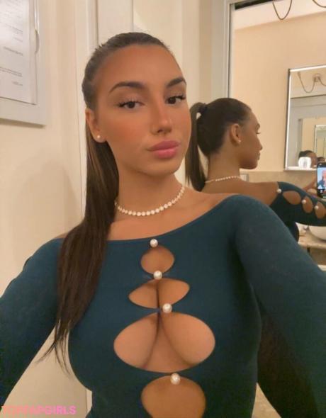 Rebecca nude leaked OnlyFans photo #5