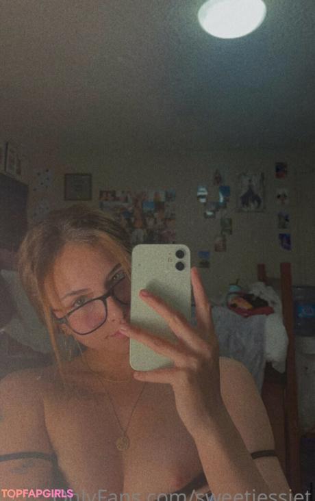 Sweetjessiet nude leaked OnlyFans photo #3