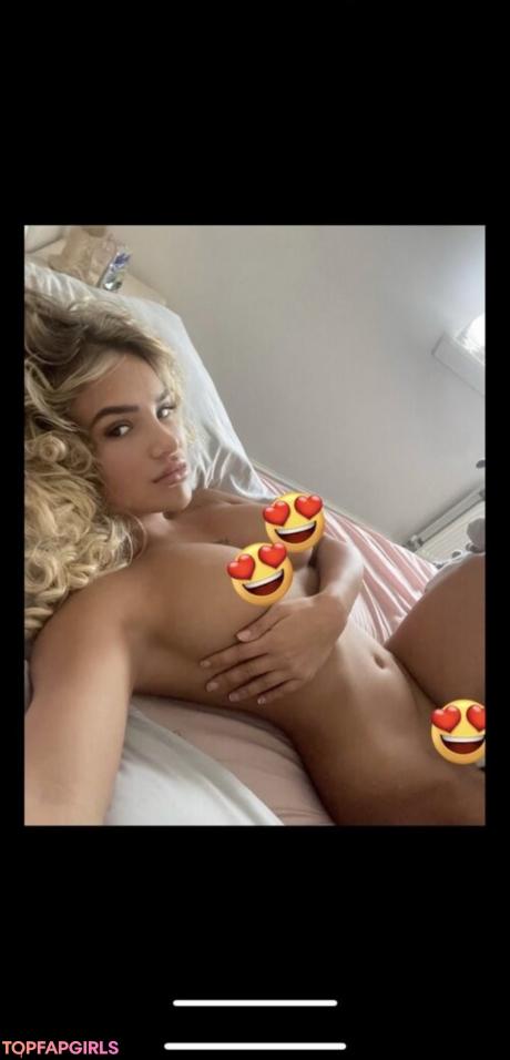 Mollymazs nude leaked OnlyFans photo #6